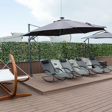 Under The Stars - Lux Penthouse With Pool And Terrace By Flat Mаnager Apartment Sf. Constantin și Elena Exterior foto