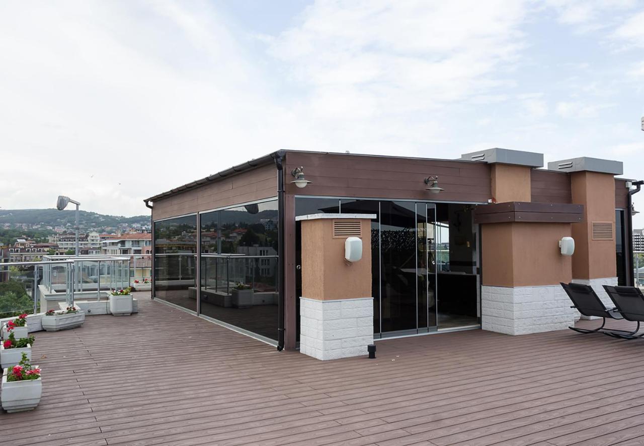 Under The Stars - Lux Penthouse With Pool And Terrace By Flat Mаnager Apartment Sf. Constantin și Elena Exterior foto